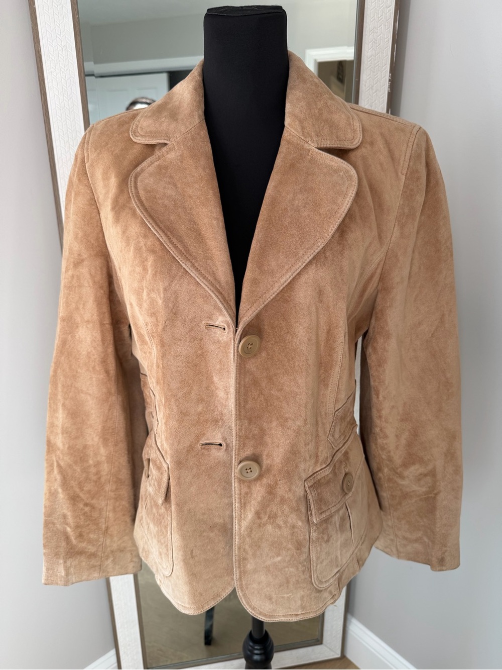 Loft Suede Button-Front Women's Jacket in Tan